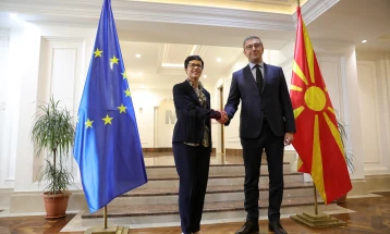 Еврoкомесарката за проширување Марта Кос во посета на Скопје